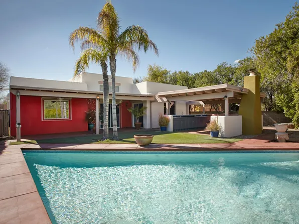 2952 N Saint Augustine Pl, Tucson, AZ 85712