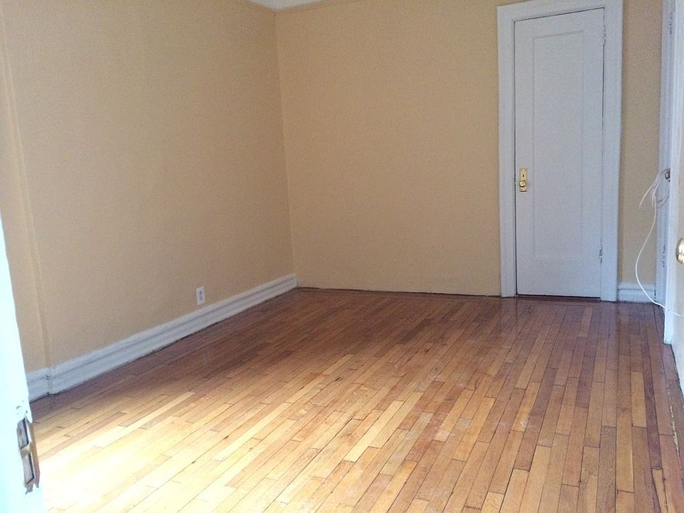 2nd image of 1745 E 8th St APT A3