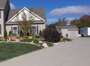 8859 Greencastle Dr NW, Carroll, OH 43112