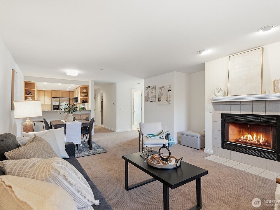 1st image of 9320 NE Juanita Drive #2C