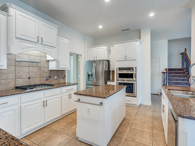 11649 Keystone Dr — Photo 12