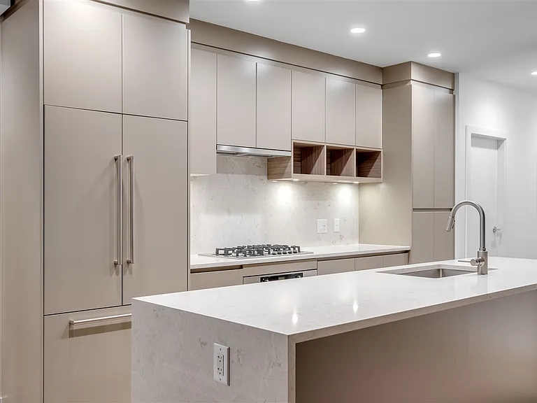 4465 Juneau St #Penthouse 1 — Photo 10