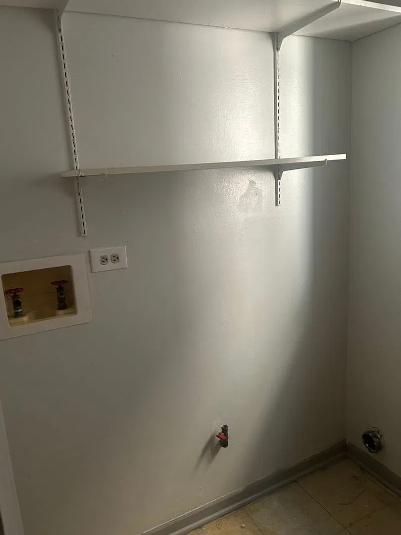 Charming 3BR Duplex in Chicago — Photo 1