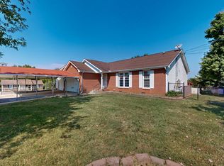 2014 Windroe Dr, Clarksville, TN 37042