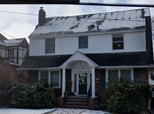 314 Demott Ave, Teaneck, NJ 07666