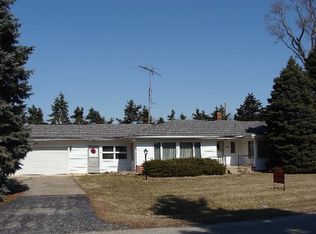 940 E Alma Dr, Wilmington, IL