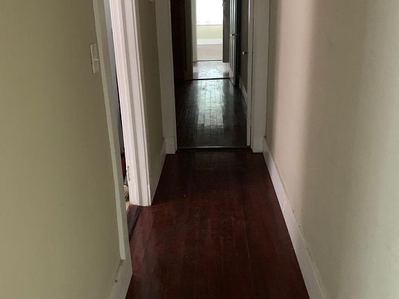 4th image of 2515 Palmer Ave