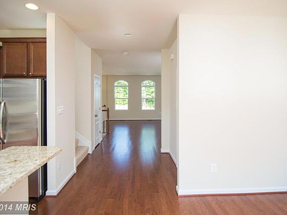 4th image of 3503 Seagrass Ln