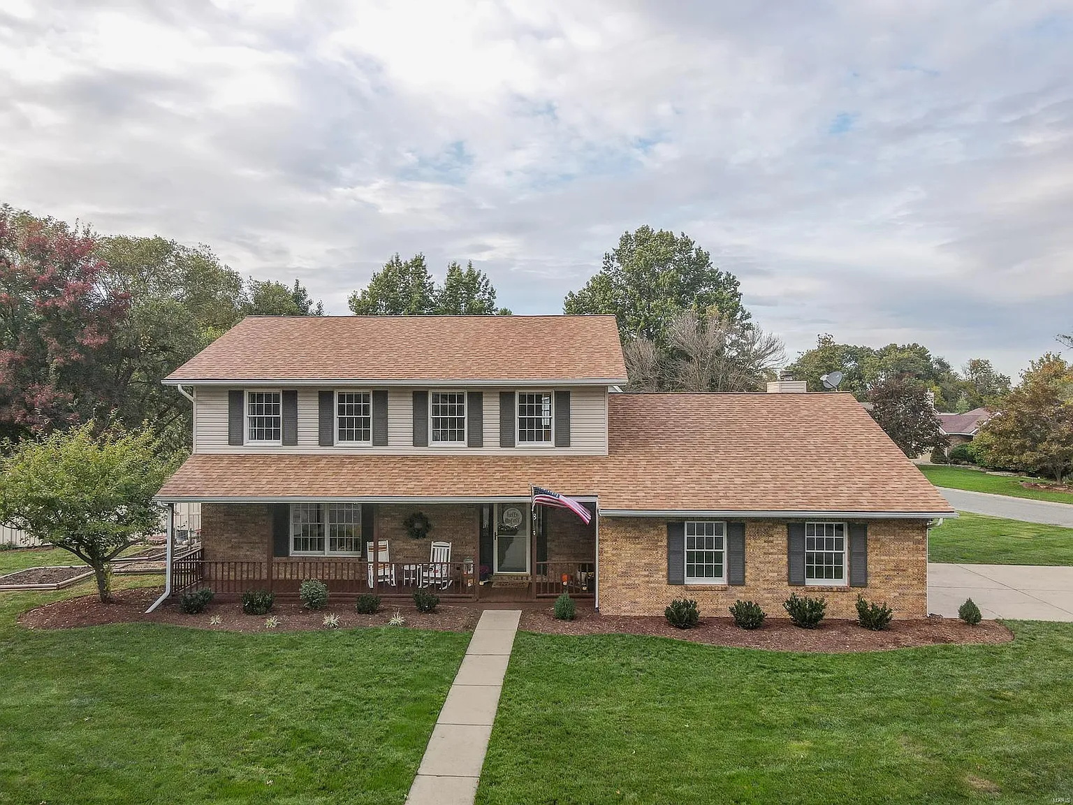 8 Dogwood Ct photo 1