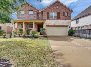 11066 Walts Run Ln, Cypress, TX 77433