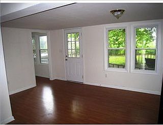 5th image of 7212 Claiborne Ct