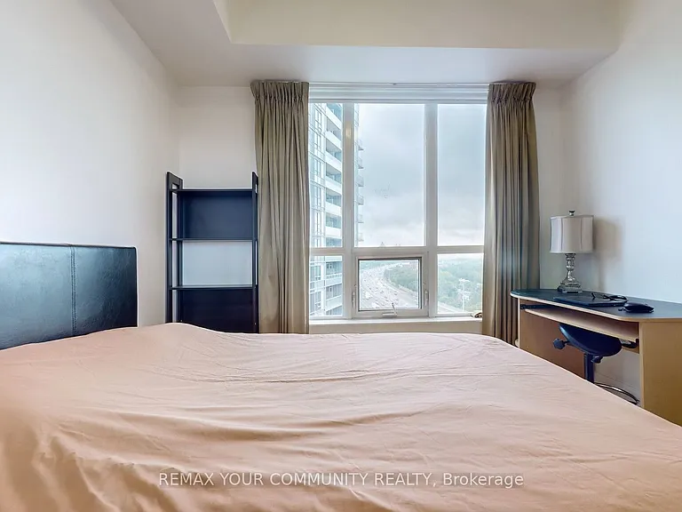 100 Harrison Garden Blvd S #1422 — Photo 27