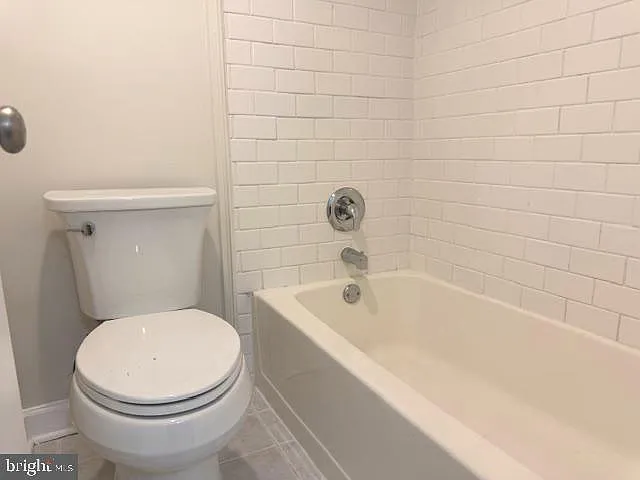 307 Yoakum Pkwy #310 — Photo 23