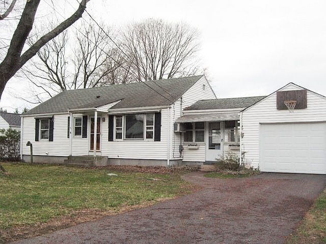 45 Kane St, Springfield, MA 01119 | Zillow