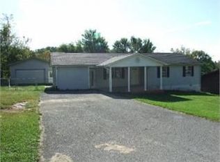 782 Cherry Bottom Rd, Caryville, TN 37714