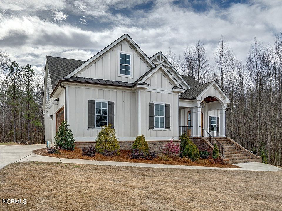 1st image of 3299 W Hampton Drive
