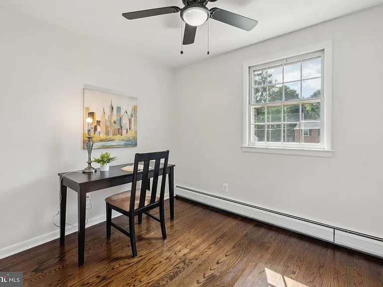 747 Hedy Ave — Photo 13