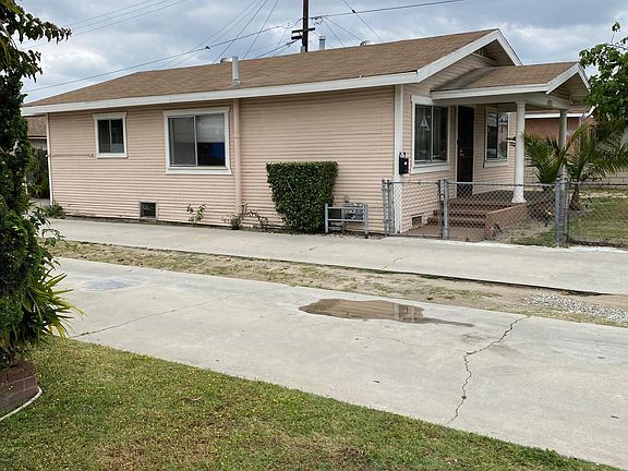5th image of 4922 Santa Ana St #1