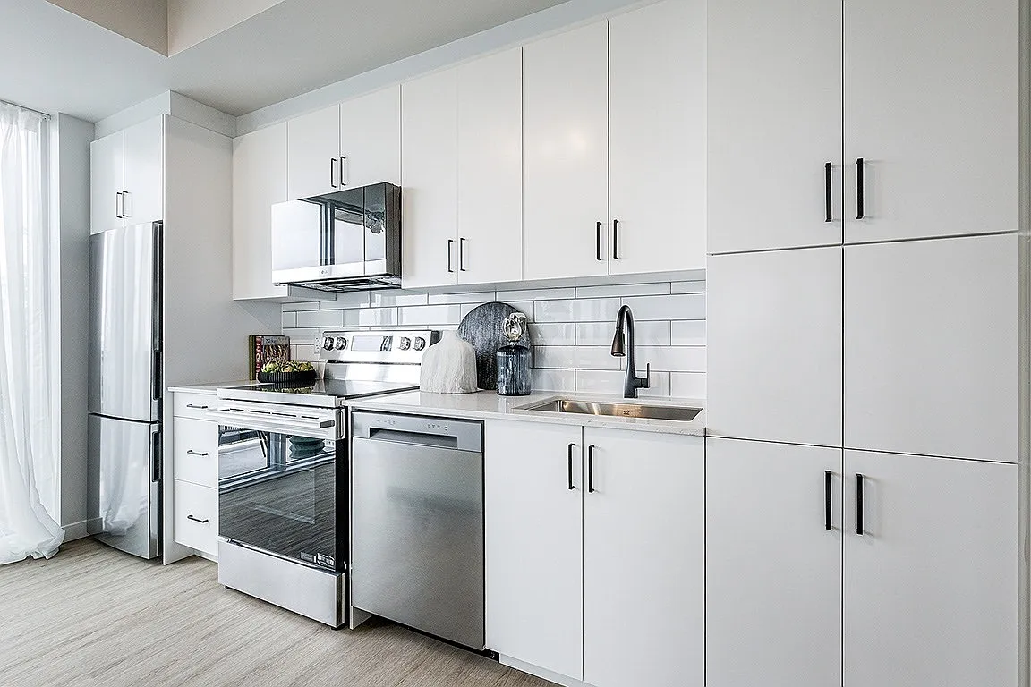 Sky Towers Apartments — Photo 1