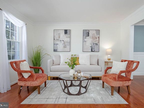 5th image of 1443 E Mac Phail Rd