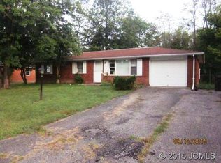 232 Glad St, Hanover, IN 47243
