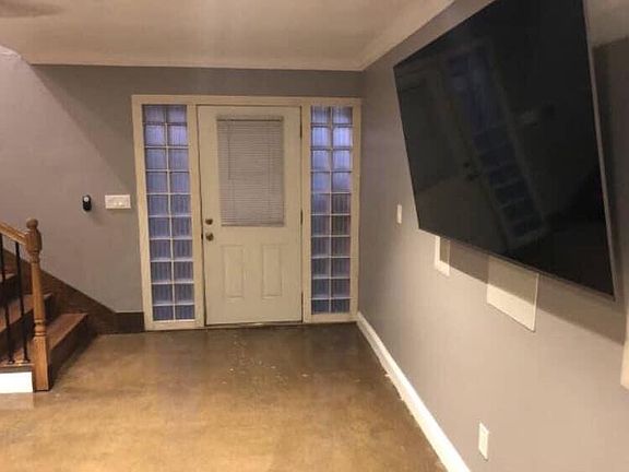 5th image of 725 Dawson Ave #3