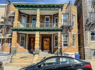 112 Lake St #2R, Jersey City, NJ 07306