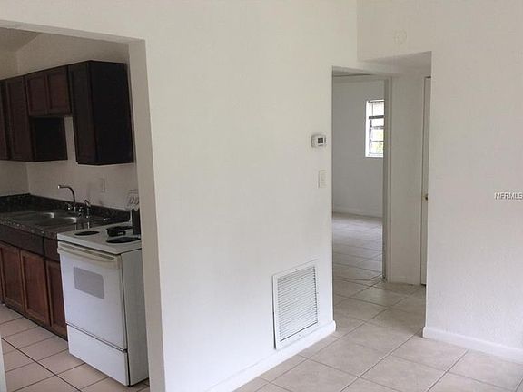 4th image of 4211 Lake Lawne Ave