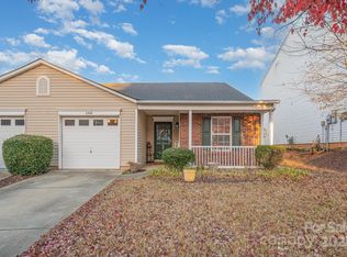 6400 Ziegler Ln, Charlotte, NC 28269