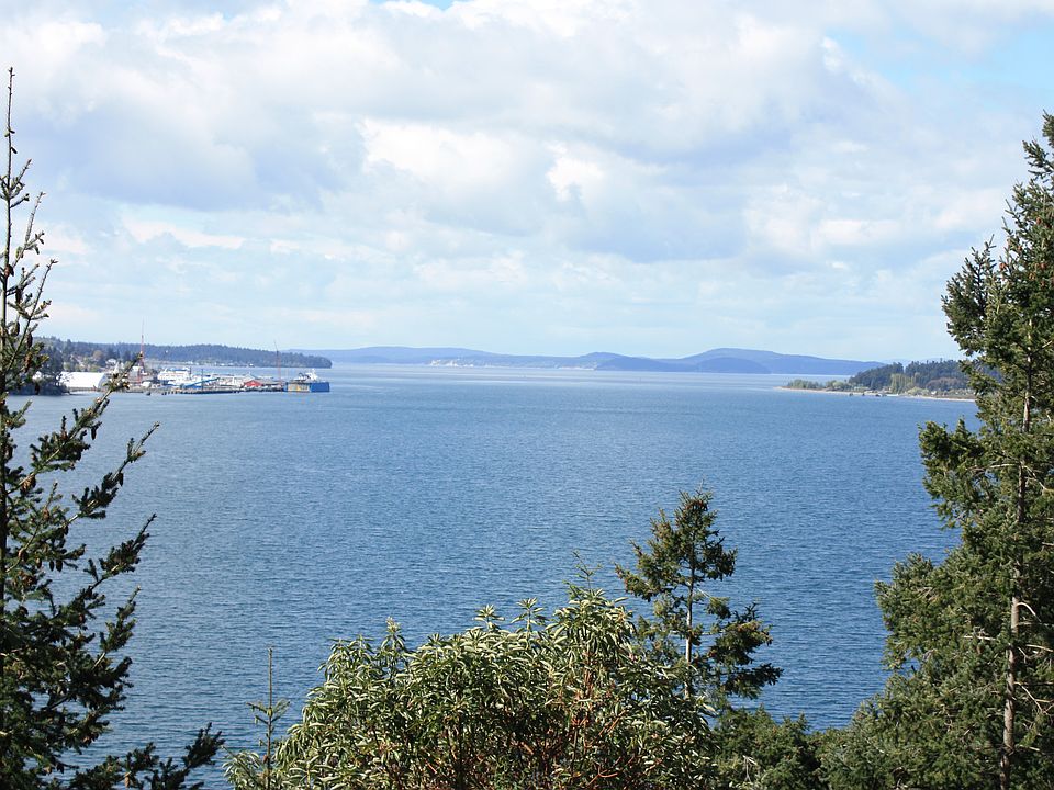 Guemes Channel Looking West