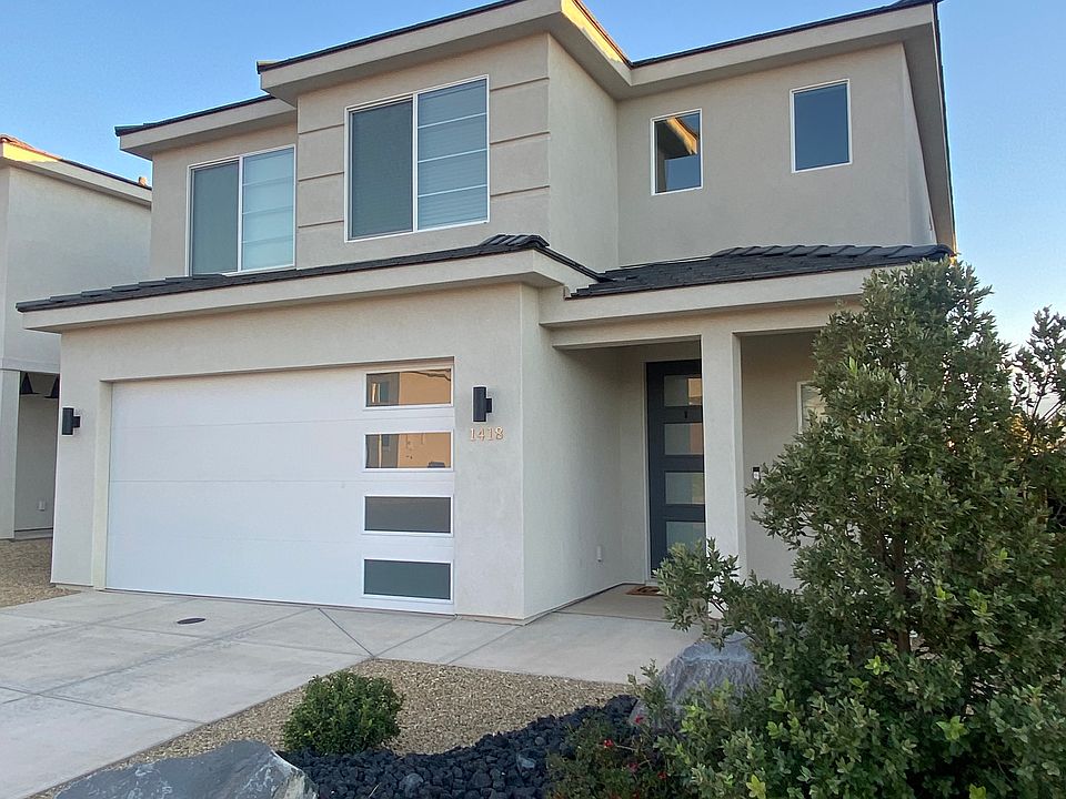 1st image of 1418 White Hollow Ln
