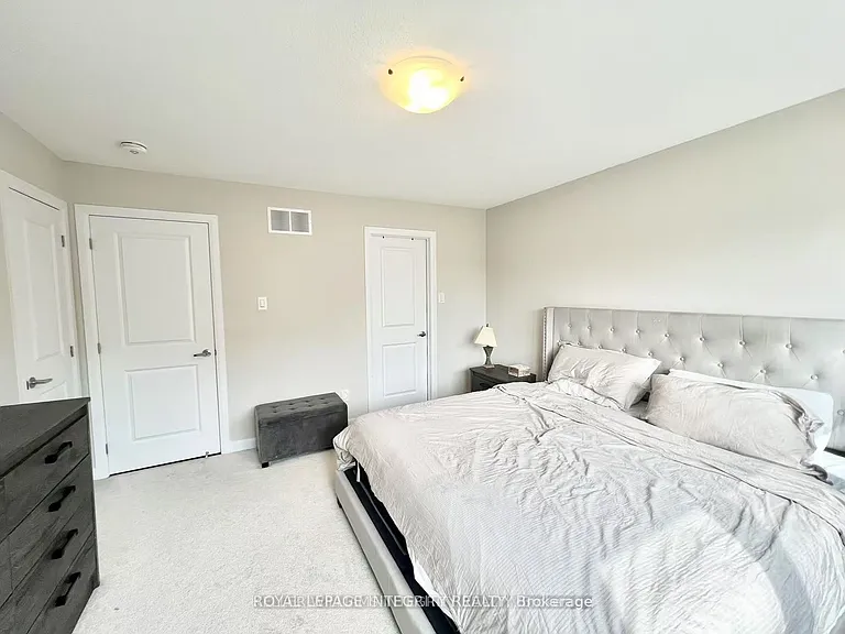 1042 Parabolica Way — Photo 22