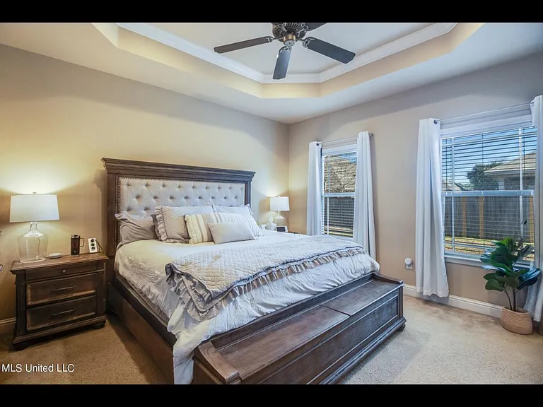 13736 Fieldcrest Way — Photo 13