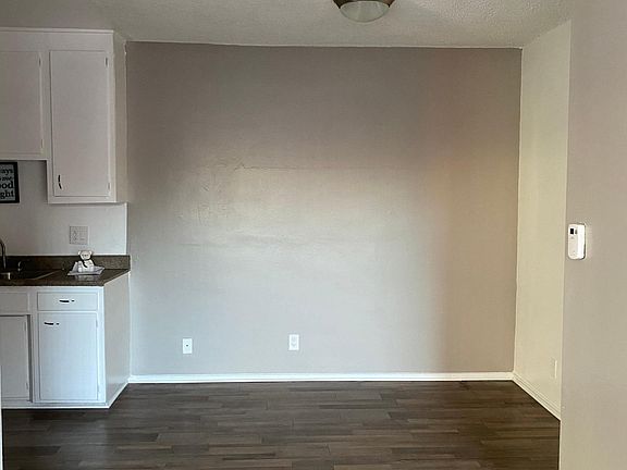 4th image of 17925 Devonshire St APT 2