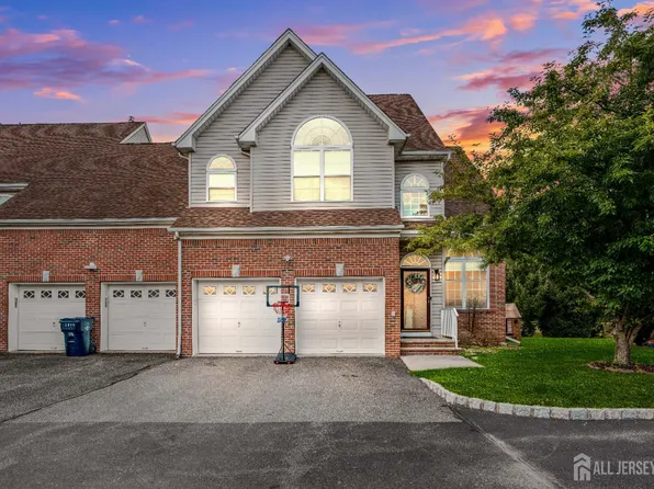 1309 Juniper Ct, North Brunswick, NJ 08902