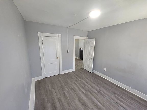 5th image of 305-309 Cedar St #309-3