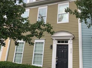 923 White Point Dr, Huntersville, NC 28078