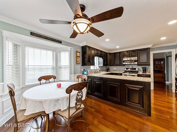 4th image of 100 Brentwood Trl