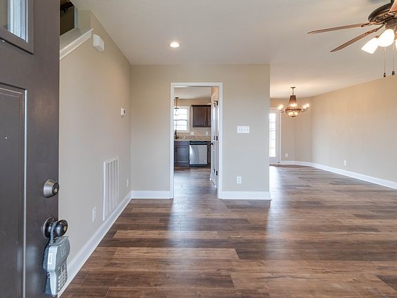 3rd image of 196 Bonnell Dr Lot 378