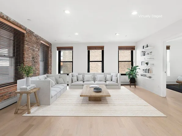 264 Water St APT 5D, New York, NY 10038