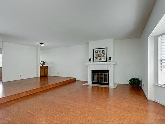 5th image of 1019 Fairview Ave Unit C
