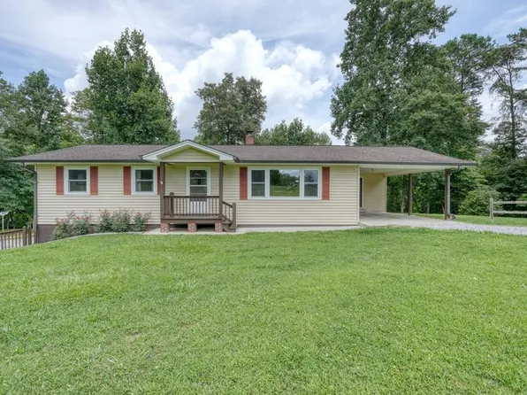 692 Ledford Rd, Blairsville, GA 30512