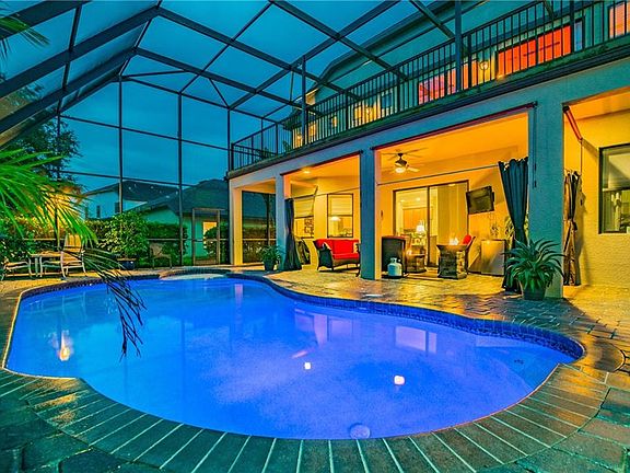 3rd image of 325 Oaklanding Dr