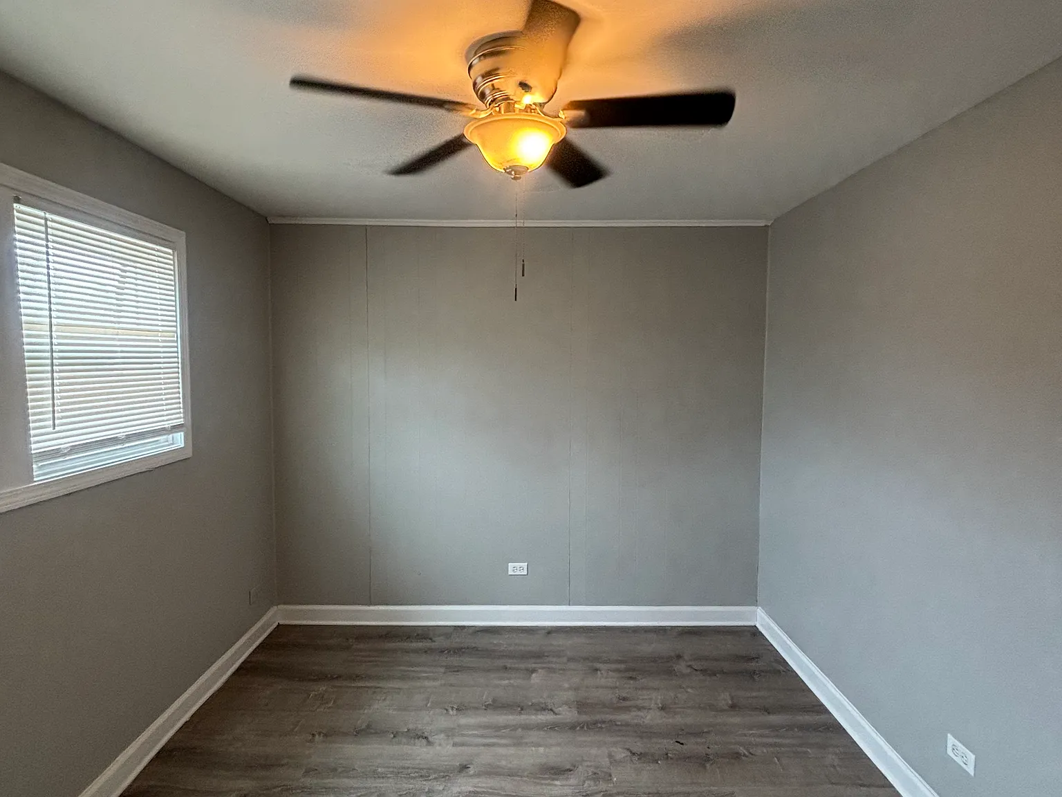 392 Hickory St — Photo 4