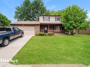 5520 Armstrong Dr, Indianapolis, IN