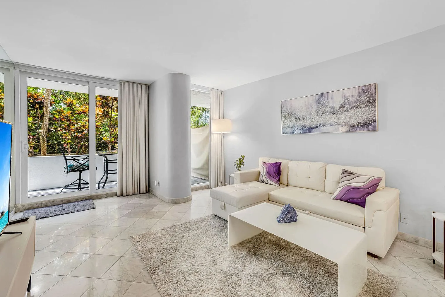 1 bed, 1.0 bath, $4,006 — Photo 2