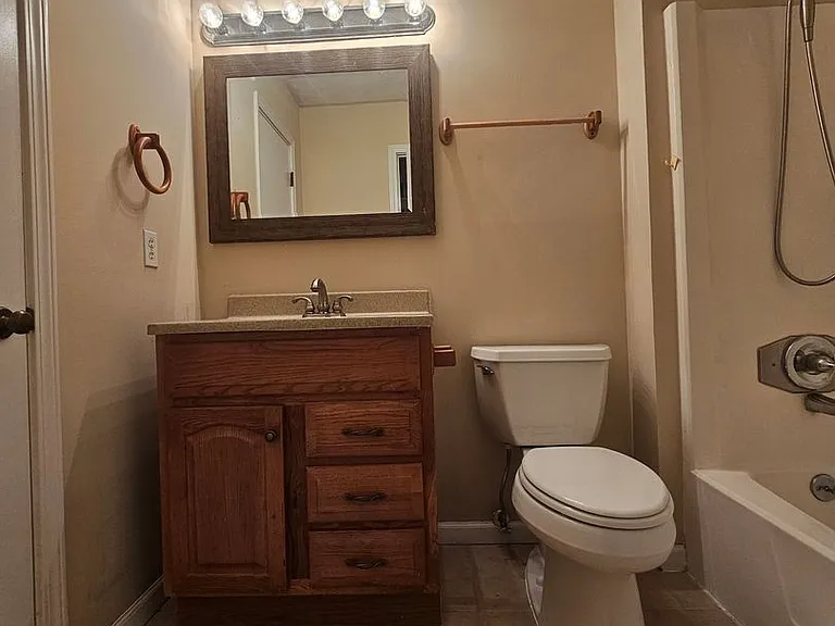 7268 Milam Rd — Photo 29