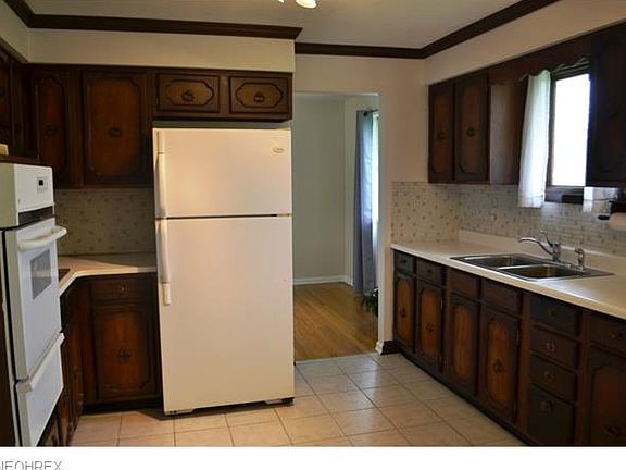 5th image of 4320 Sarasota Dr