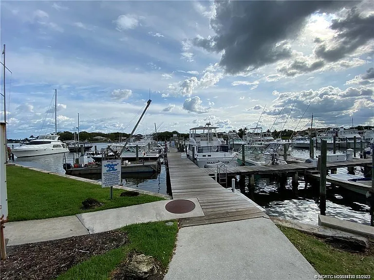 3901 SE Saint Lucie Blvd #D-29 — Photo 26