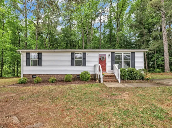 196 Marlin Ln, Smithfield, NC 27577